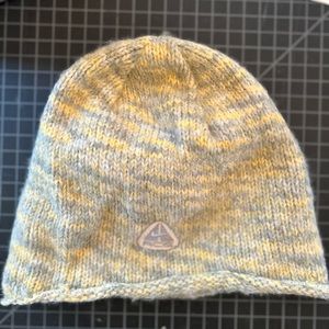 NIKE ACG KNIT HAT